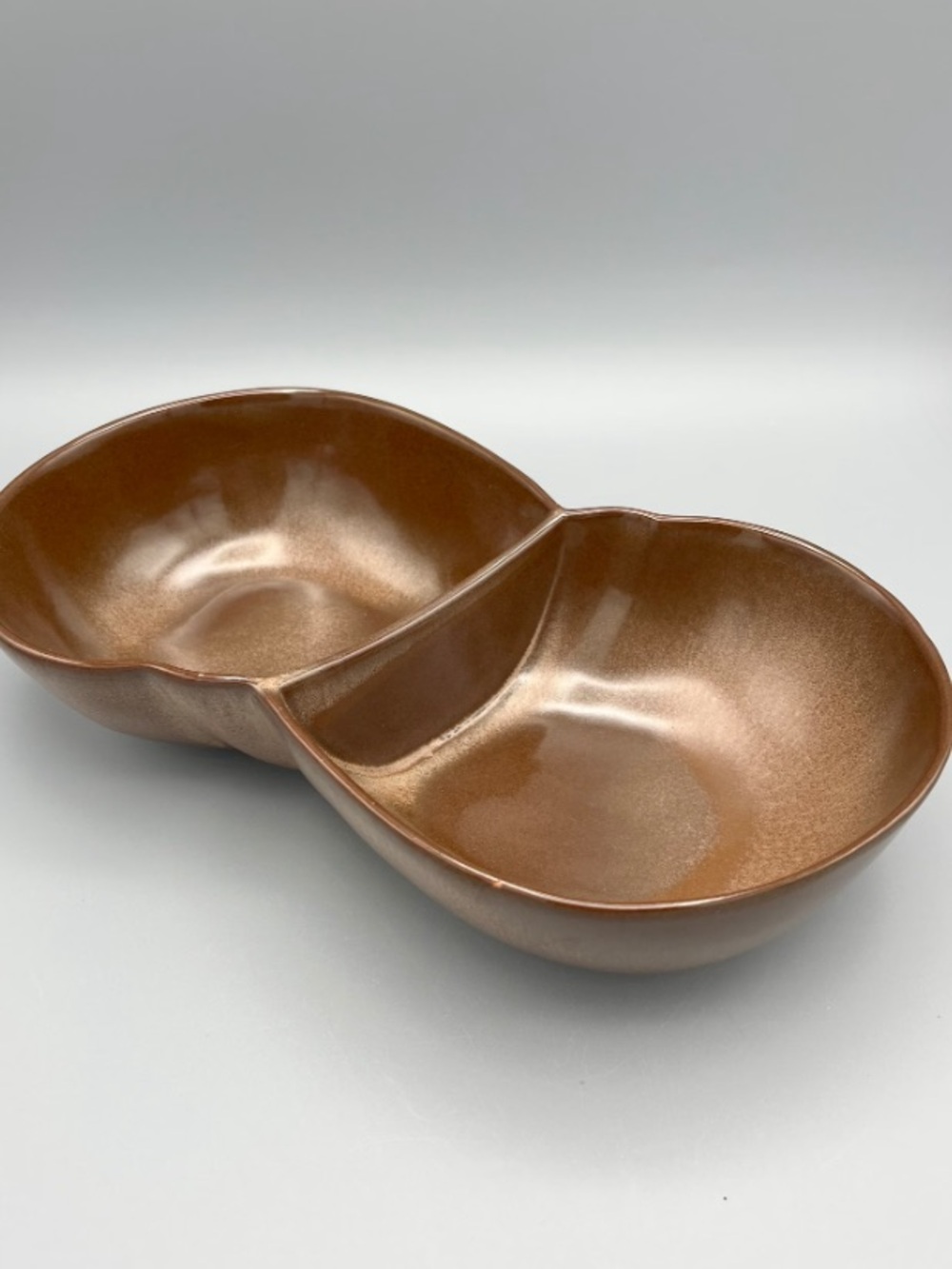 FRANKOMA POTTERY #4QD Lazy Bones Brown
Satin Divided Serving Bowl